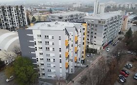 Green Apartment